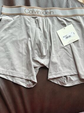 Calvin Klein Microfiber box brief micro fiber new streched  - b green